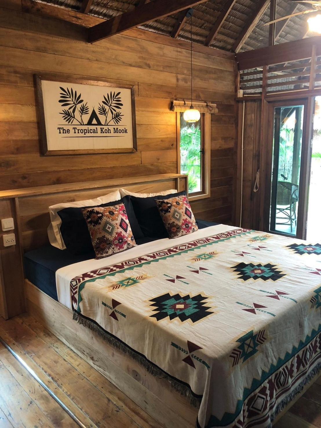 The Tropical Koh Mook Villa Bagian luar foto